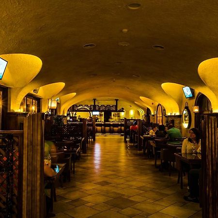Motel Pizzeria Antic'S Laktasi Luaran gambar